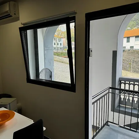 Sea Breeze Studios Porto Da Cruz Exterior photo